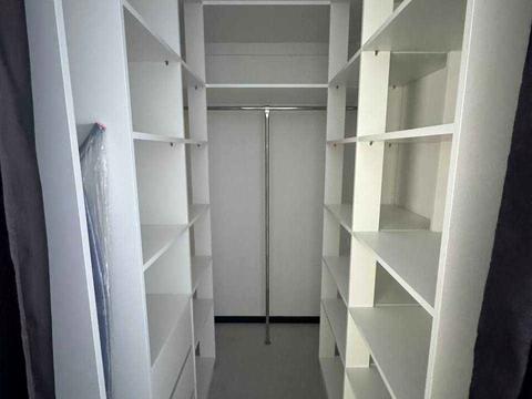 квартира за адресою Причальна вул., 12