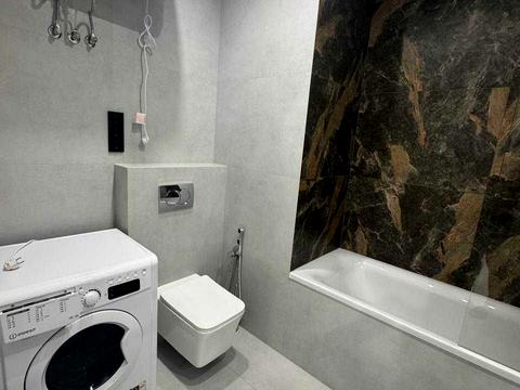 квартира за адресою Причальна вул., 12