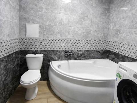 квартира за адресою Євгена Коновальця вул., 13