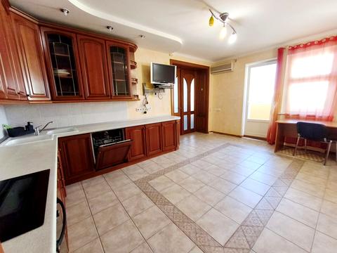 квартира за адресою Левка Лук'яненка вул. (Маршала Тимошенка), 29