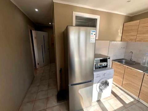 квартира за адресою Леоніда Каденюка просп. (Юрія Гагаріна), 14-А