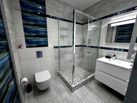 квартира за адресою Кулишівська вул. (Сергія Лазо), 26