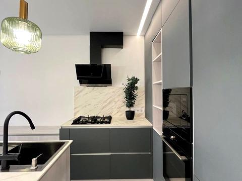 дом по адресу пров.Революціі