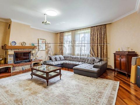 будинок за адресою Залужна вул.