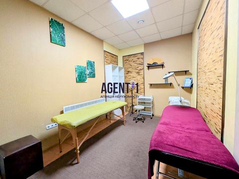 комерційна за адресою Волинська вул., 12