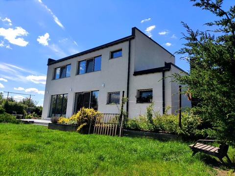 будинок за адресою Сонячна, 14