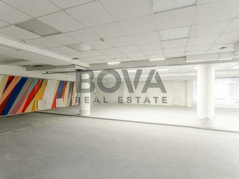 комерційна за адресою Жилянська вул., 59