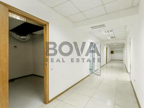 комерційна за адресою Жилянська вул., 59