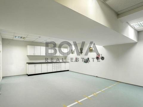 комерційна за адресою Жилянська вул., 59