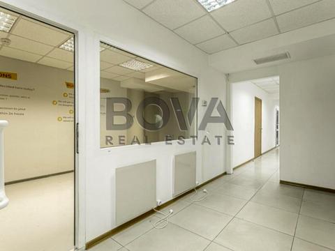 комерційна за адресою Жилянська вул., 59