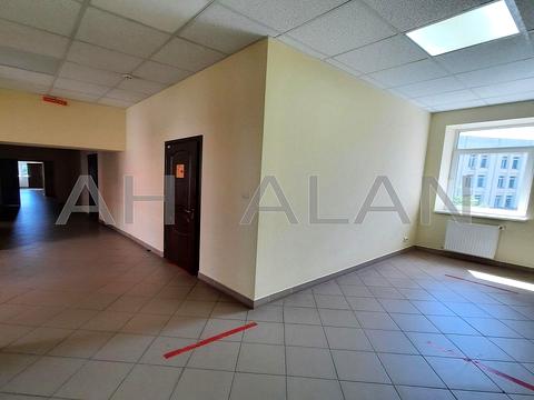 комерційна за адресою Професора Павловського вул. (Боткіна), 4