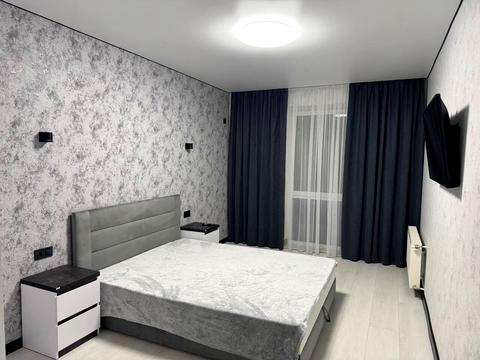 квартира за адресою Олени Теліги вул., 18