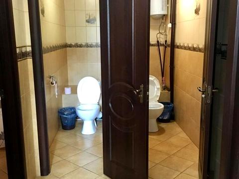 комерційна за адресою Професора Павловського вул. (Боткіна), 4