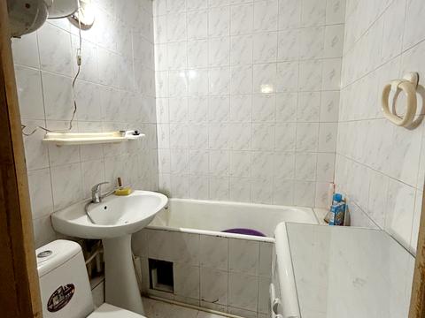 квартира за адресою Академіка Корольова вул., 6