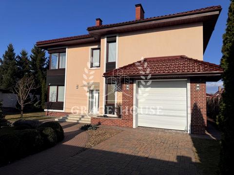 будинок за адресою Лісова вул.