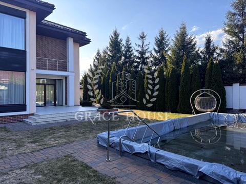 будинок за адресою Лісова вул.