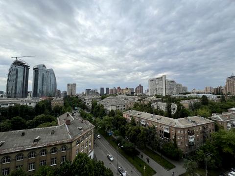 квартира за адресою Джона Маккейна вул. (Івана Кудрі), 26