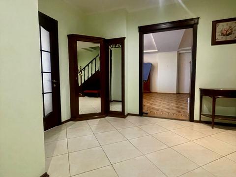 квартира за адресою Сергія Подолинського вул. (Благоєва), 7