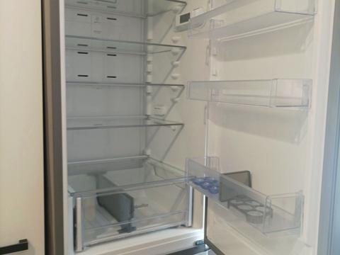 квартира по адресу Мостобудівників ул., 18