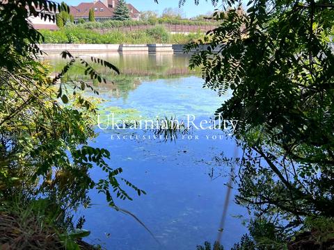 участок по адресу Старокиевская ул., 142