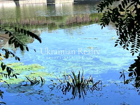 участок по адресу Старокиевская ул., 142