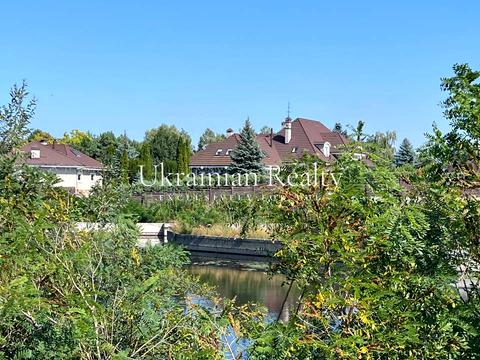 участок по адресу Старокиевская ул., 142