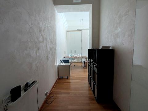 коммерческая по адресу Крещатик ул. (Kreschatic), 25