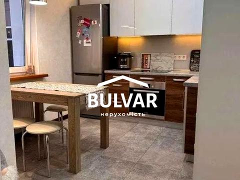 квартира по адресу Юбилейный просп. (50-летия ВЛКСМ), 67б