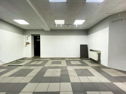 коммерческая по адресу Кравчука ул., 15