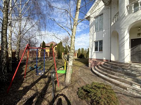 будинок за адресою Молодіжна, 25-а