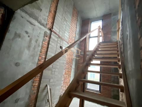 квартира по адресу Набережно-Рыбальская дорога ул., 9