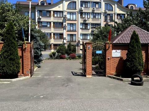 квартира за адресою Таїрова вул., 6