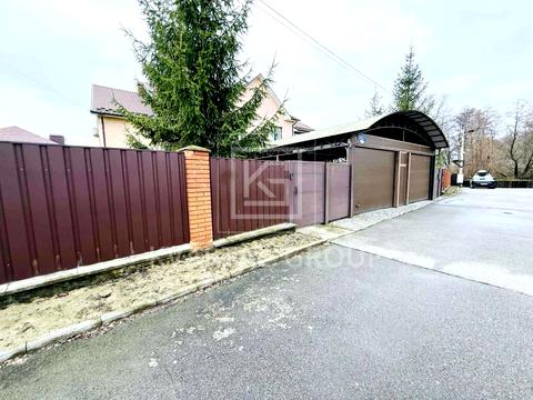 будинок за адресою Озерна вул., 9