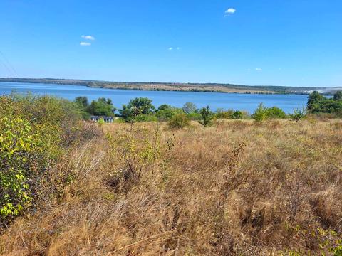 ділянка за адресою Набережна