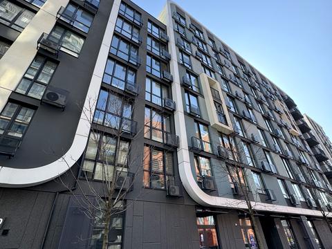 комерційна за адресою Тадея Рильського бульв., 9