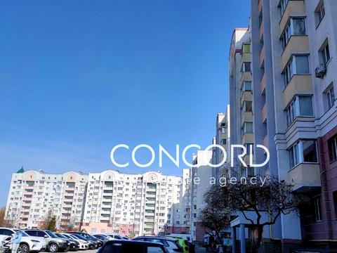 коммерческая по адресу Юності ул., 3