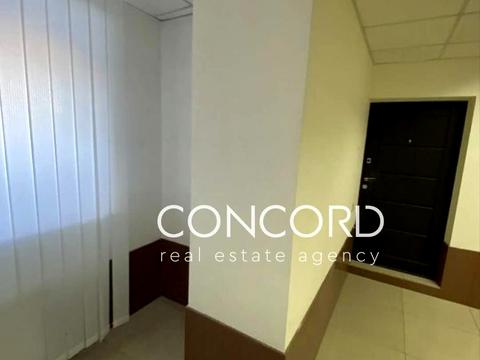 коммерческая по адресу Юності ул., 3