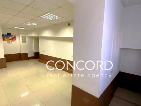 коммерческая по адресу Юності ул., 3