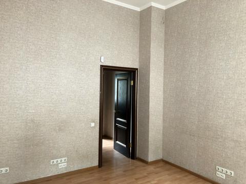 комерційна за адресою Барикадний пров., 5