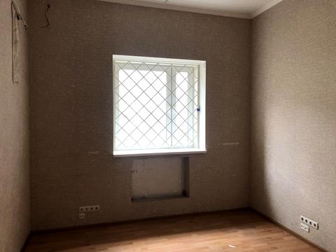 комерційна за адресою Барикадний пров., 5