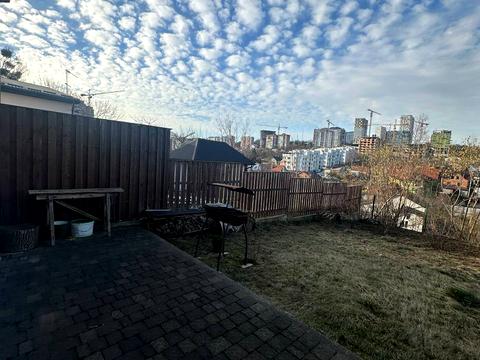 будинок за адресою Загірна вул., 1в