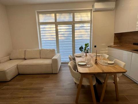 будинок за адресою Івана Багряного вул.