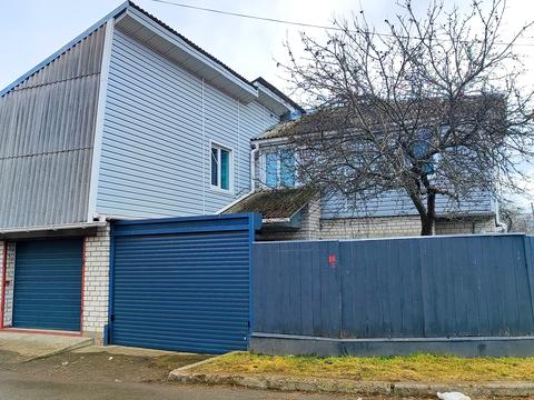 будинок за адресою Левка Лук'яненка просп. (Рокоссовського), 15