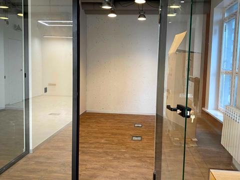 коммерческая по адресу Андрея Верхогляда ул. (Михайла Драгомирова), 14