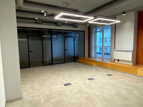 коммерческая по адресу Андрея Верхогляда ул. (Михайла Драгомирова), 14