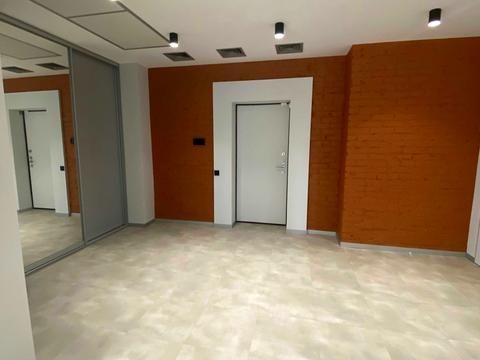 коммерческая по адресу Андрея Верхогляда ул. (Михайла Драгомирова), 14