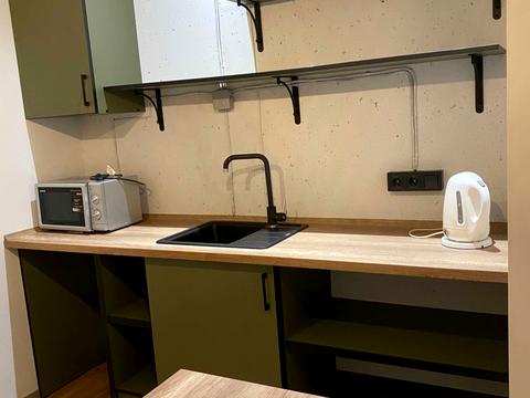 коммерческая по адресу Андрея Верхогляда ул. (Михайла Драгомирова), 14