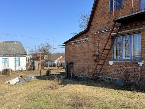 будинок за адресою смт. Пісківка, Весняна