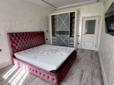 будинок за адресою Довга