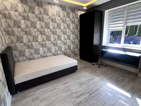 будинок за адресою Довга